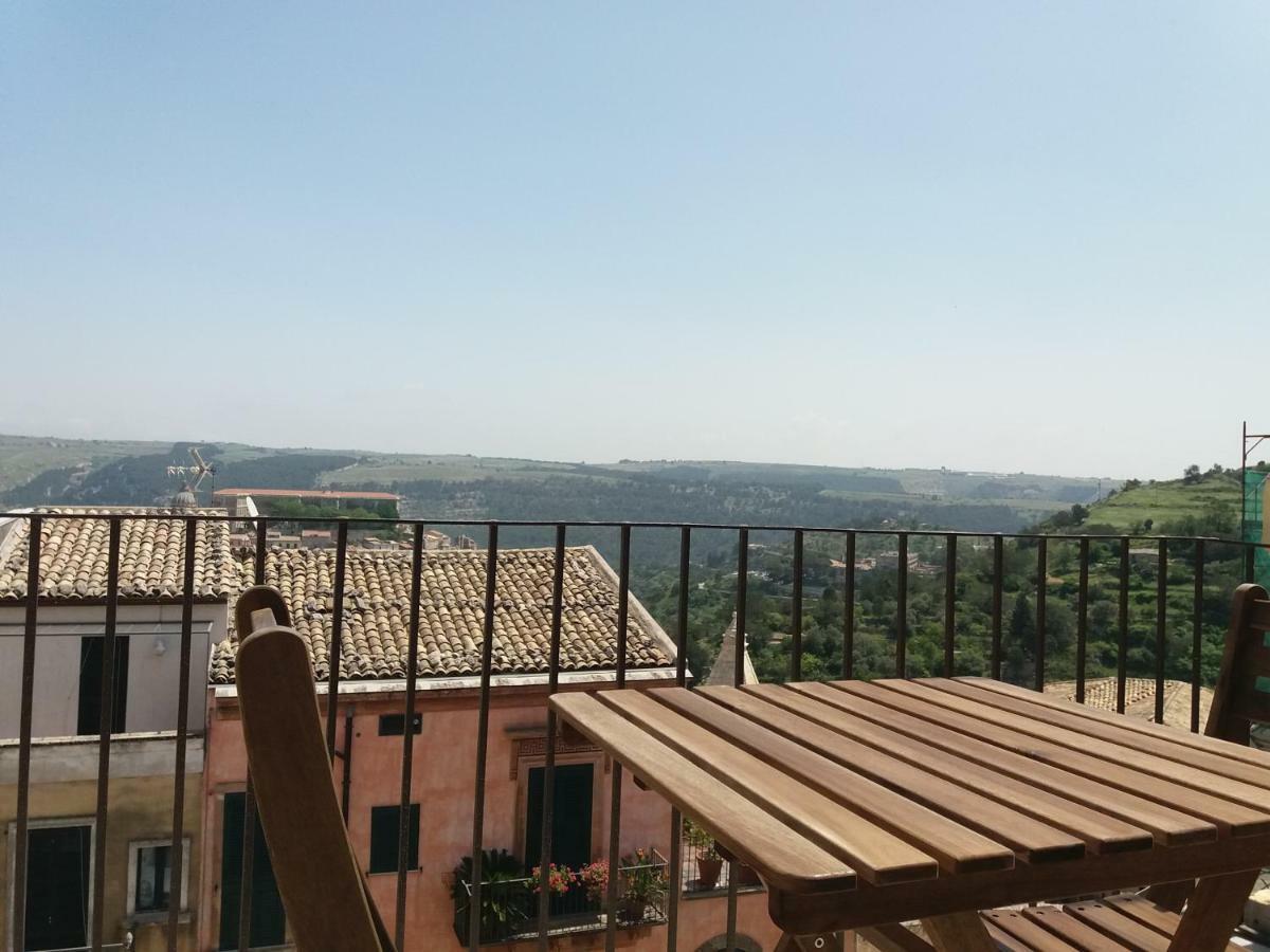 Ibla Baroque Loft Apartment Рагуза Екстер'єр фото